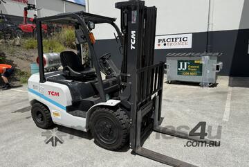 Ingersoll Rand 375 CFM Air Compressor — For Hire